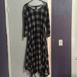 Long sleeve plaid dress